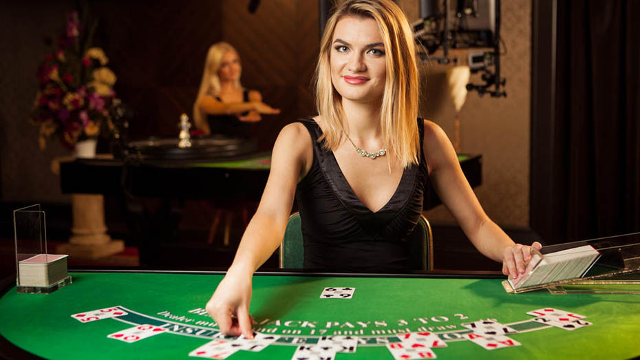 How Do Online Casino Games Work